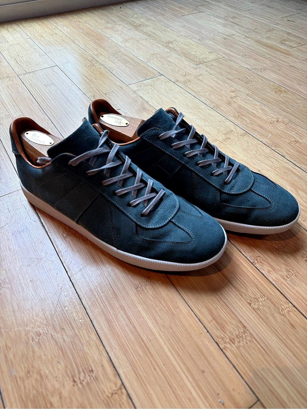 Beckett Simonon Morgen Navy Blue Suede Sneakers Men's Size 11